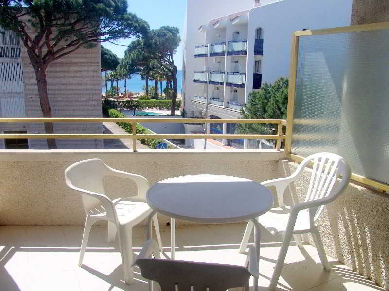 Apartamentos Port Gavina Els Pins Cambrils Exterior photo
